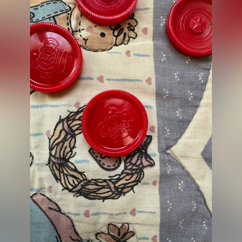 Checker Pieces - Picture 3 of 8